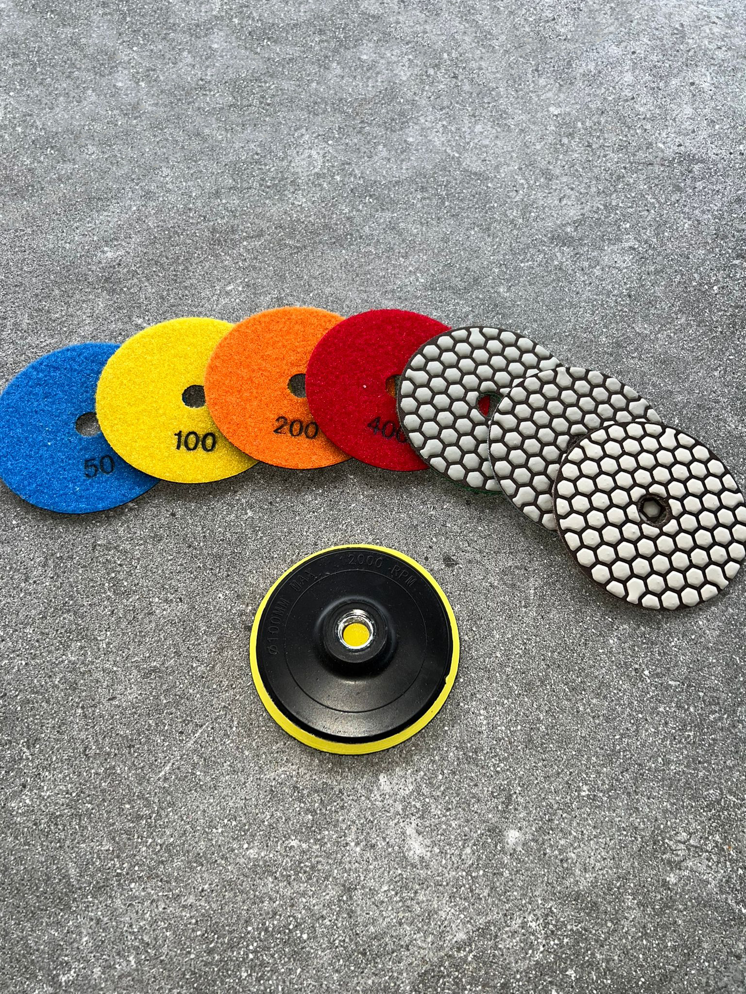 4” buffing pads